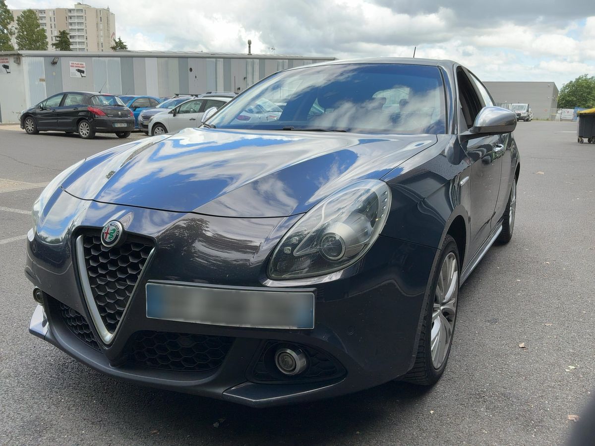 Alfa Romeo 2016