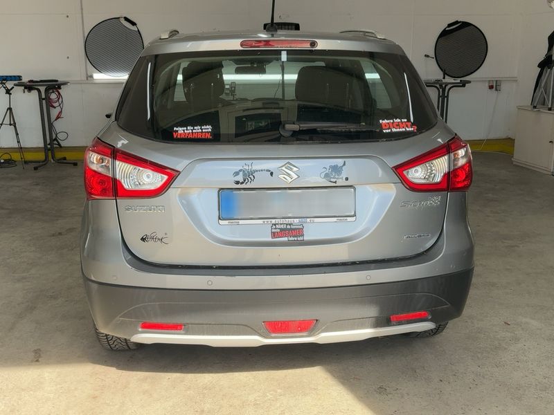 Suzuki SX4 1.6 Comfort 4x4 — zdjęcie 5