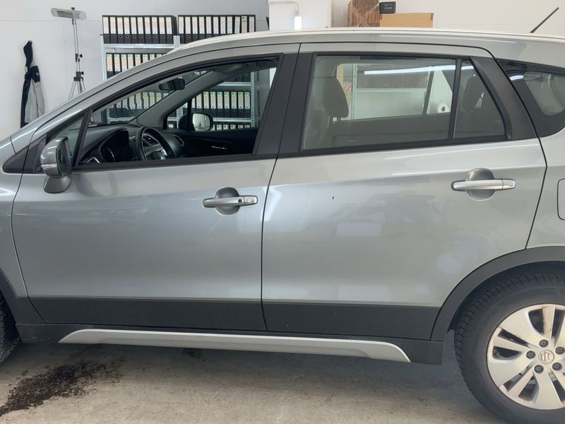Suzuki SX4 1.6 Comfort 4x4 — zdjęcie 4
