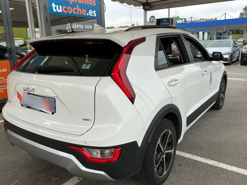 Kia Niro 1.6 Hybrid Concept — zdjęcie 6