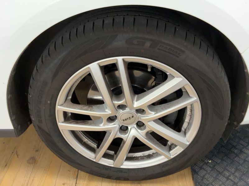 Ford S-Max 2.0 TDCi Titanium 2017 – снимка 11