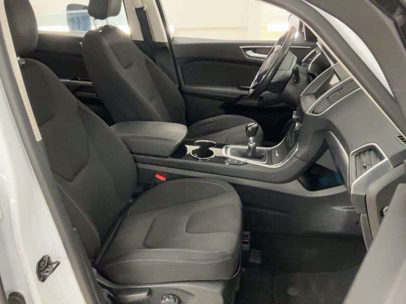 Ford S-Max 2.0 TDCi Titanium 2017 – снимка 17