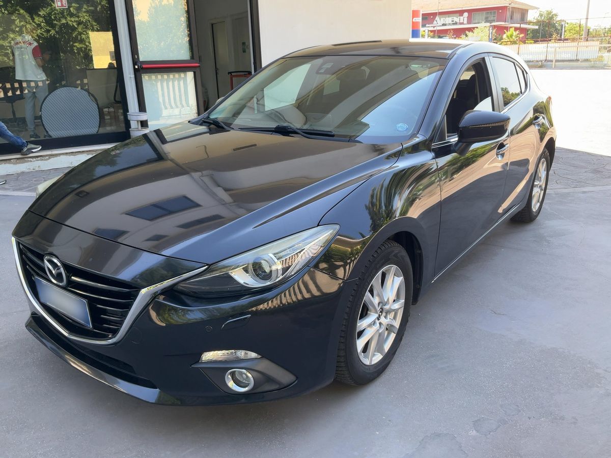 Mazda 3 2015