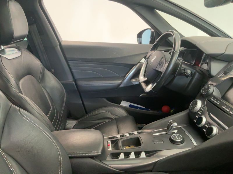 Citroen DS5 2.0 HDi Hybrid4 SportChic — zdjęcie 11