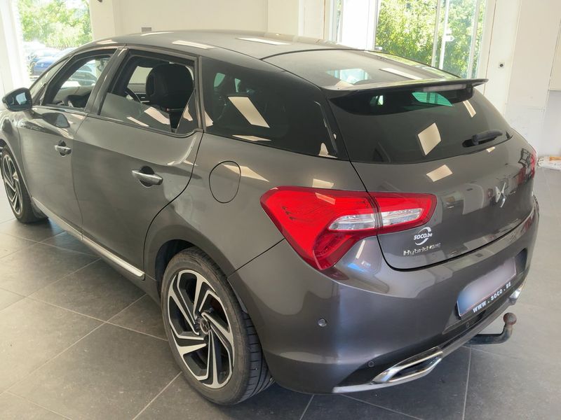 Citroen DS5 2.0 HDi Hybrid4 SportChic — zdjęcie 3