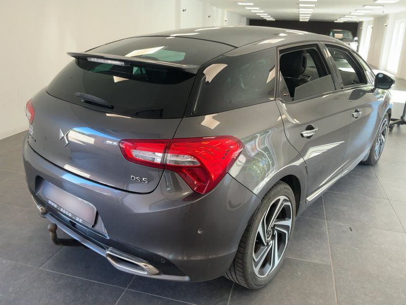 Citroen DS5 2.0 HDi Hybrid4 SportChic — zdjęcie 6