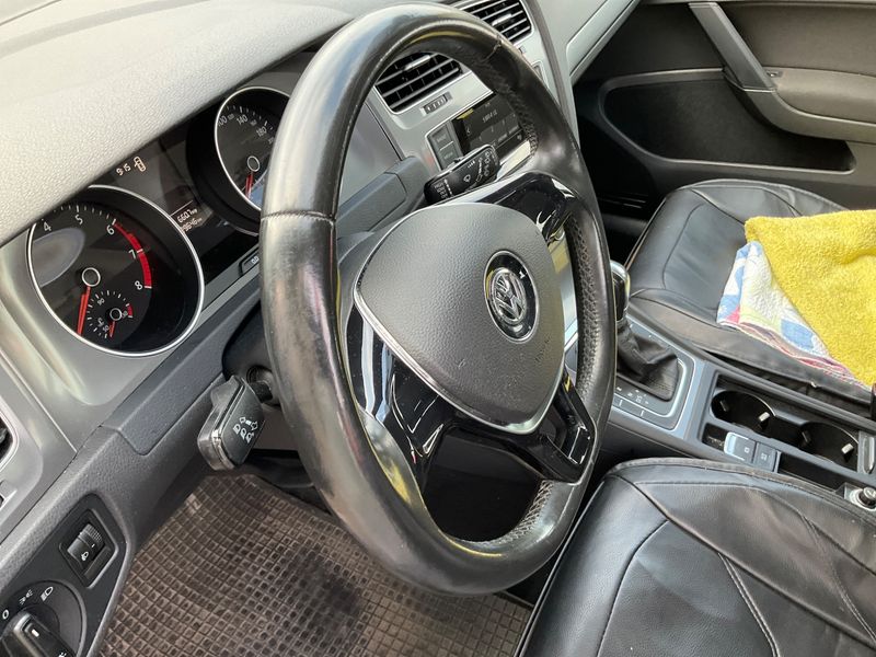 Volkswagen Golf VII 1.2 TSI Trendline BlueMotion Tech 2013 – снимка 25