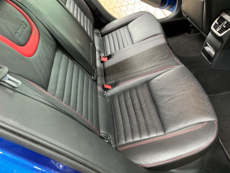 Skoda Octavia 2.0 TDI RS 2015 – снимка 32
