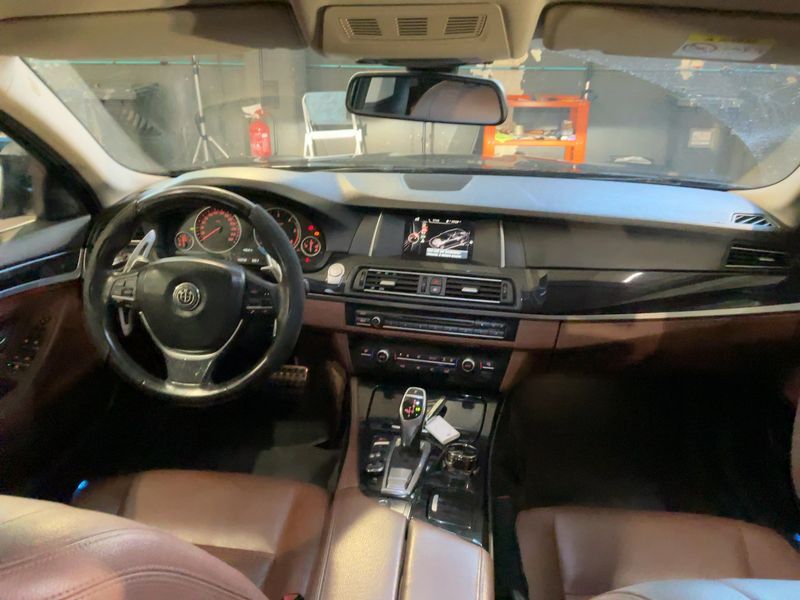 BMW 5er 525d 2015 – снимка 17