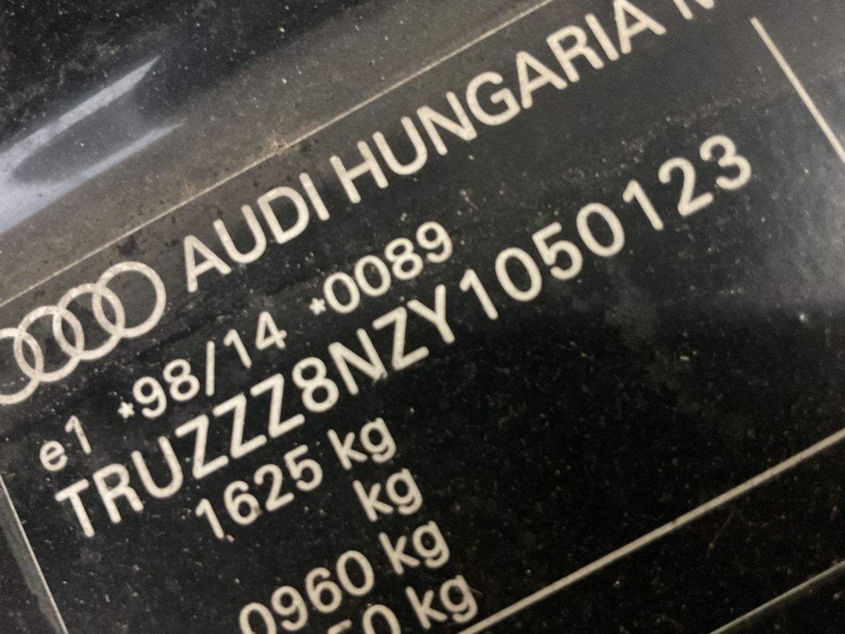 Audi TT 1.8 Turbo Coupe