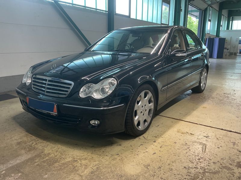 Mercedes-Benz C-Klasse C 230 Kompressor Elegance 2004 – снимка 1