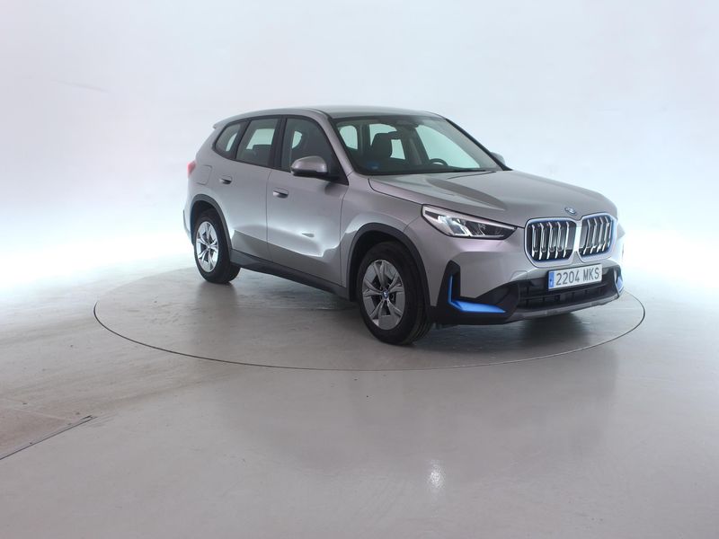BMW iX1 xDrive 30 — zdjęcie 6