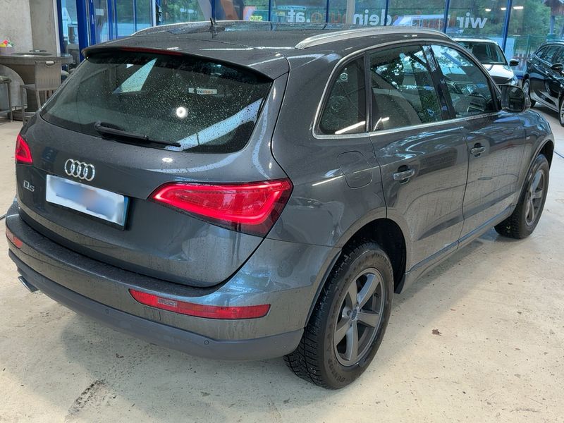 Audi Q5 2.0 TDI quattro 2012 – снимка 15