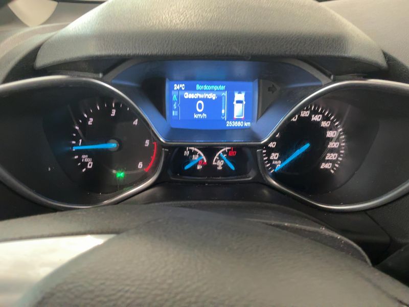 Ford Tourneo Connect 1.6 TDCi Titanium — zdjęcie 13