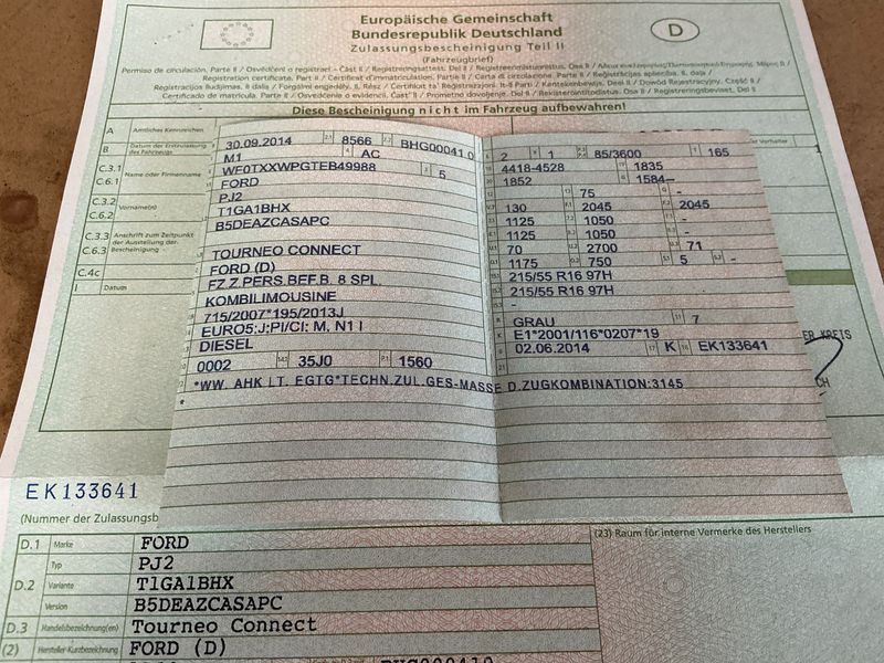 Ford Tourneo Connect 1.6 TDCi Titanium — zdjęcie 15