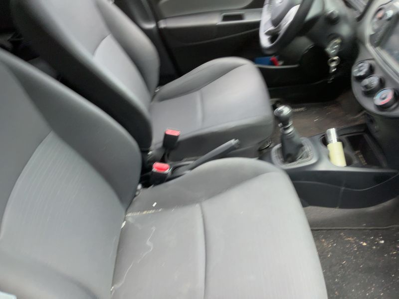 Toyota Yaris 1.33 Dual VVT-i Comfort — zdjęcie 11