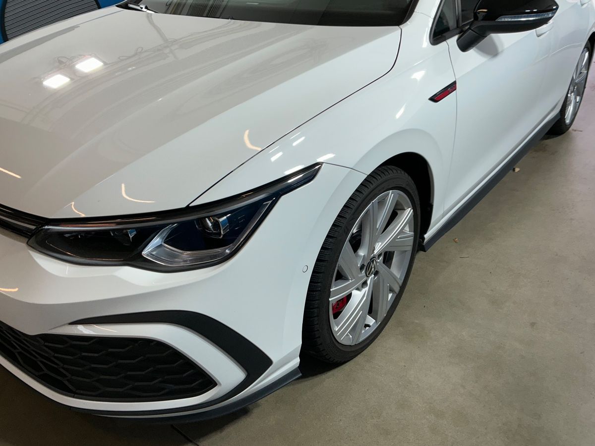 Volkswagen Golf VIII 2.0 TSI GTI