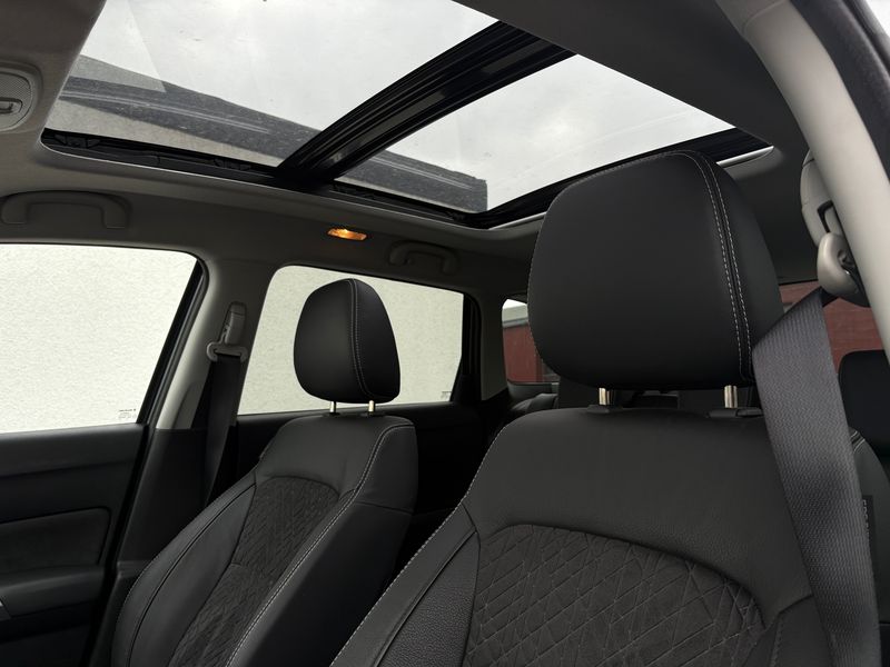 Suzuki Vitara 1.4 S 4x4 — zdjęcie 13