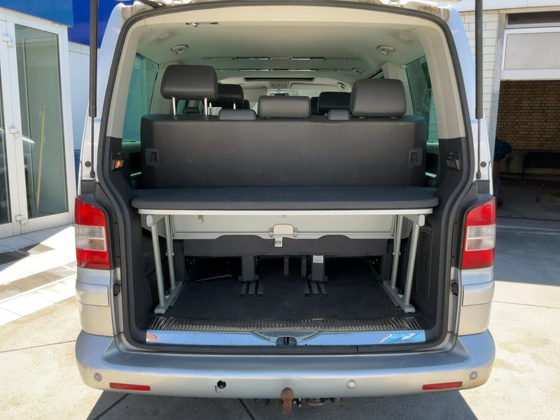 Volkswagen T5 Multivan 2.5 TDI Highline — zdjęcie 10