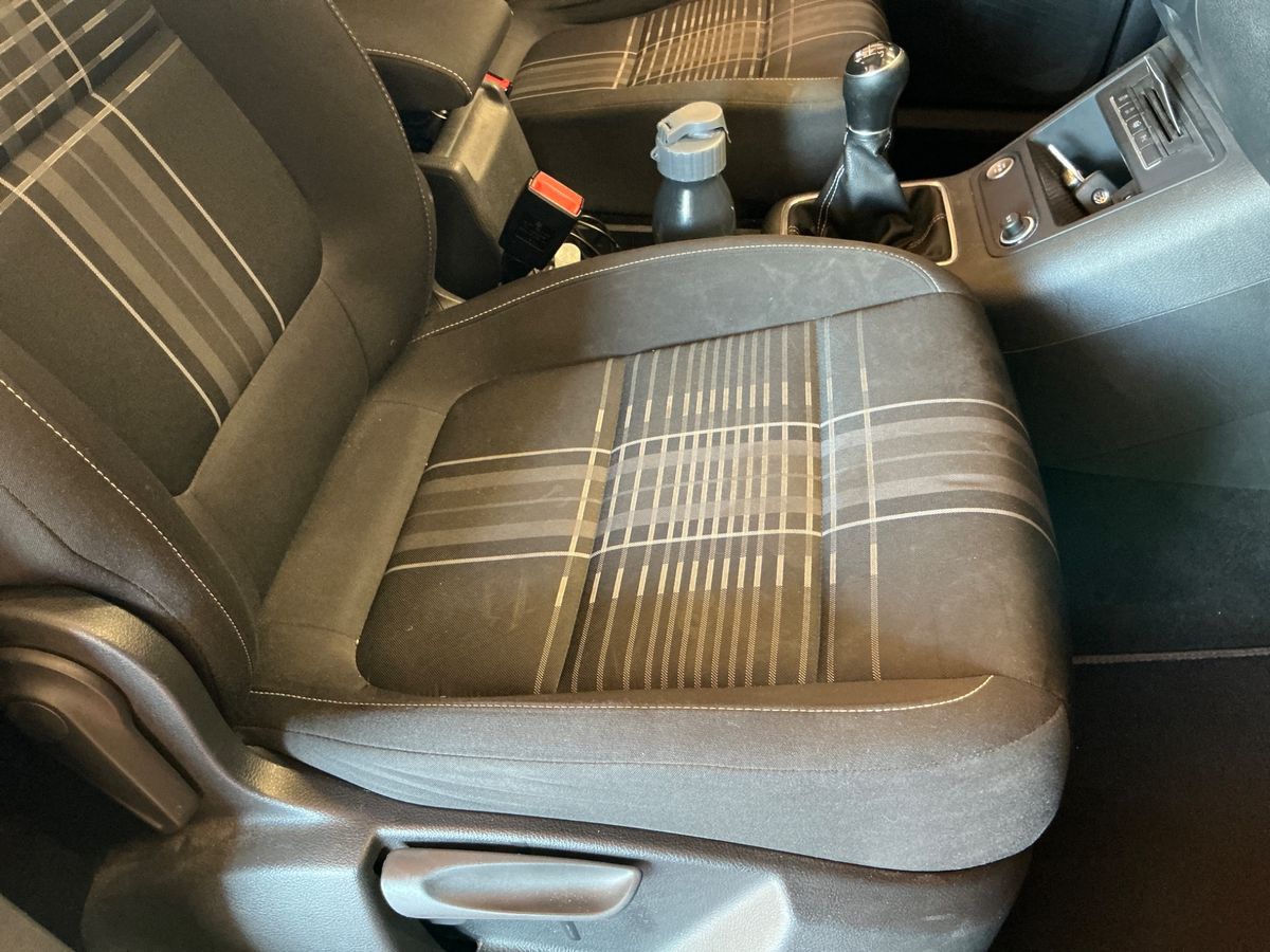 Volkswagen Tiguan 2016 — photo 40