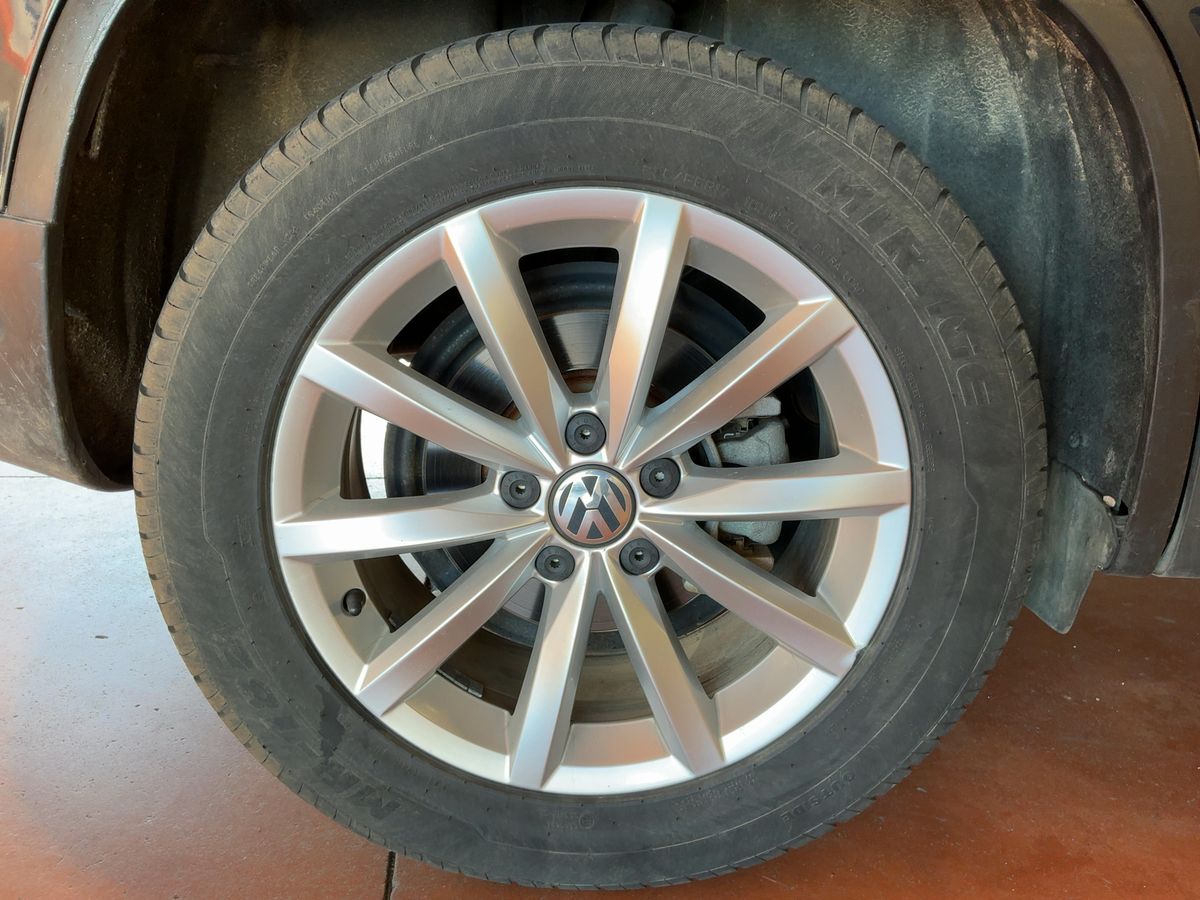 Volkswagen Tiguan 2016 — photo 10