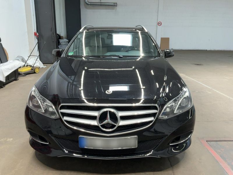 Mercedes-Benz E-Klasse E 300 CDI T BlueTEC Avantgarde — zdjęcie 9