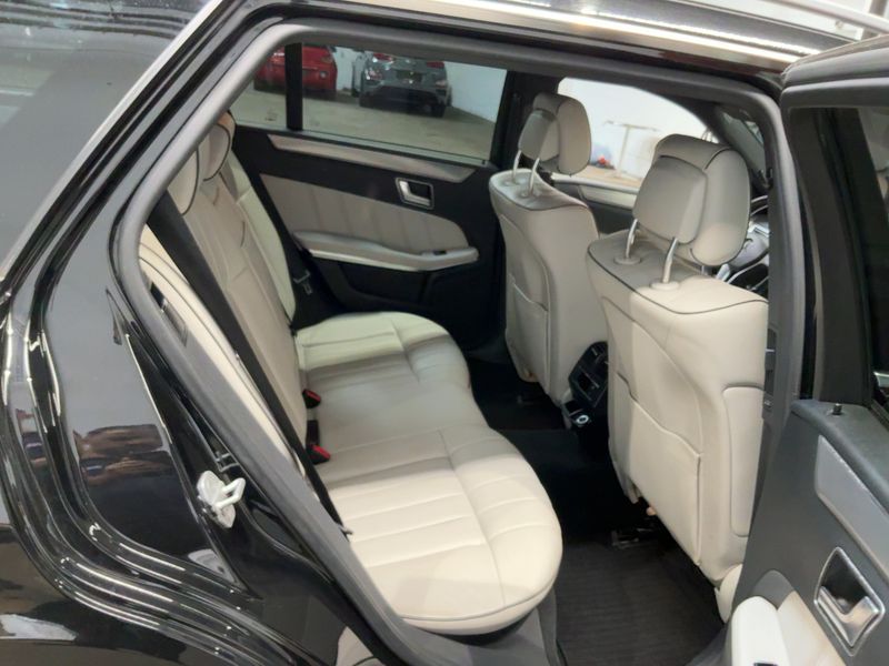 Mercedes-Benz E-Klasse E 300 CDI T BlueTEC Avantgarde — zdjęcie 14