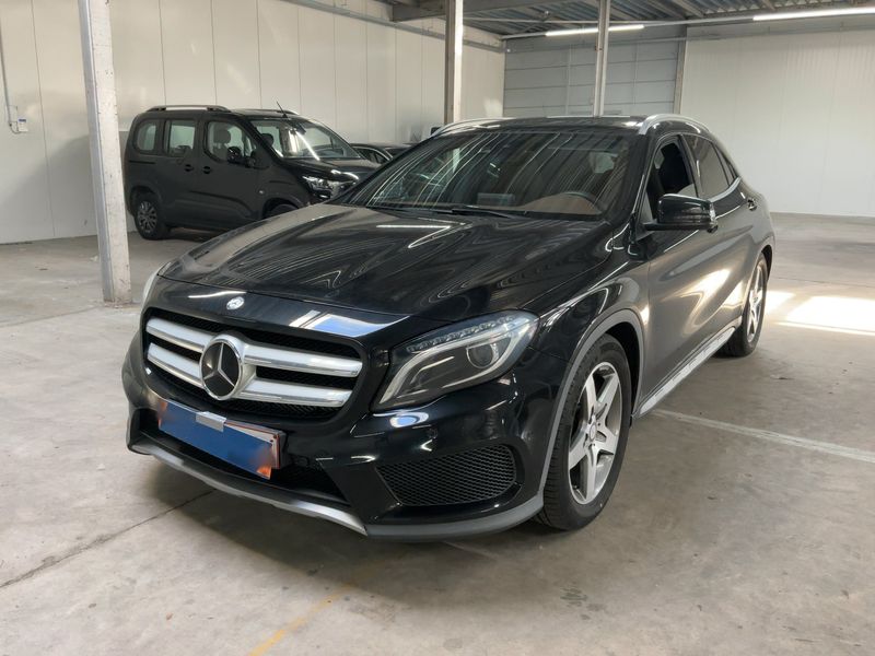 Mercedes-Benz GLA-Klasse