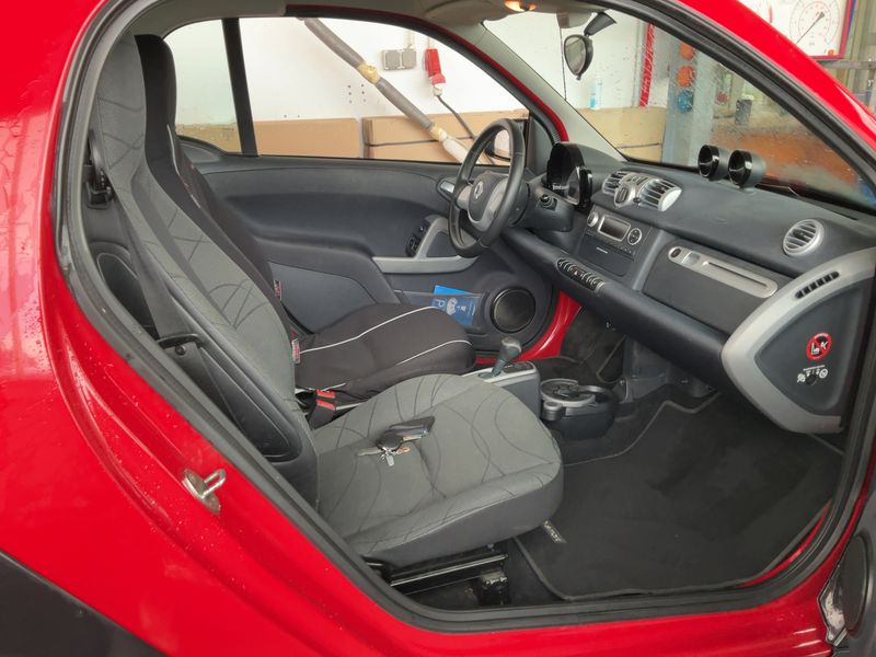 Smart fortwo electric drive 55 kW Electric drive Standard 2016 – снимка 16