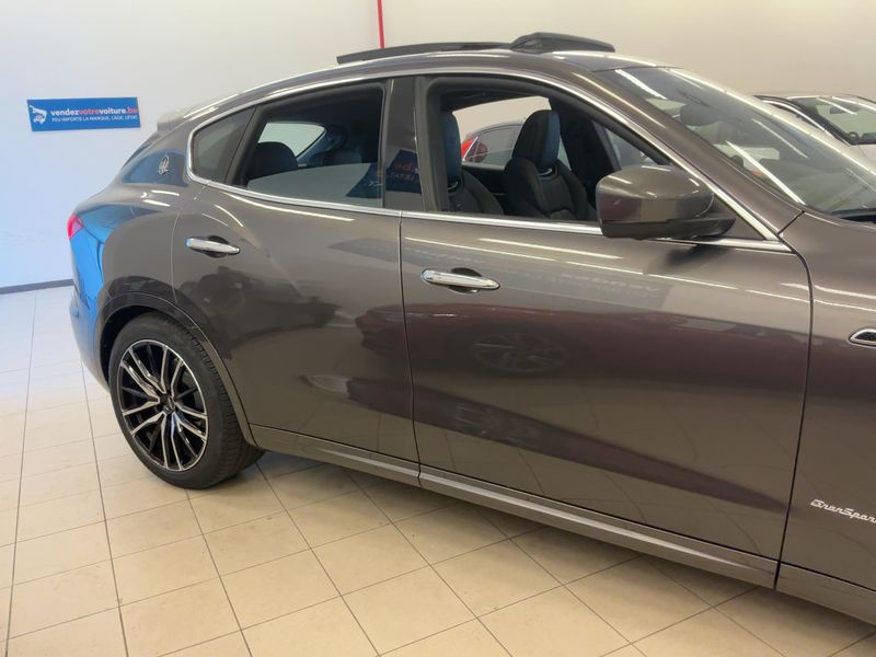 Maserati Levante 3.0 V6 TwinTurbo Gran Sport S Q4 — zdjęcie 7