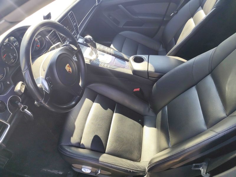 Porsche Panamera Diesel — zdjęcie 17