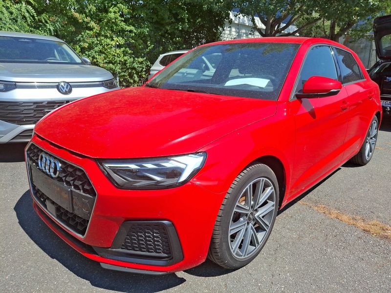A1 Sportback 30 TFSI advanced