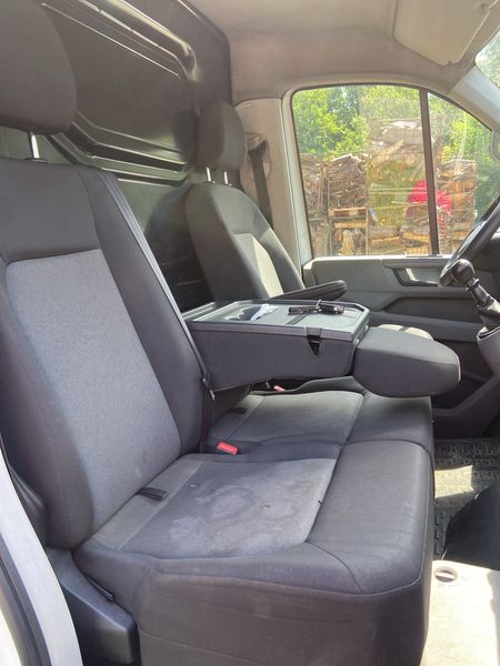 Volkswagen Crafter 2.0 TDI Kasten 35 mittellang Hochdach FWD — zdjęcie 10