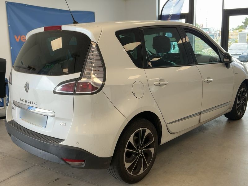 Renault Scenic 1.5 dCi BOSE Edition — zdjęcie 6
