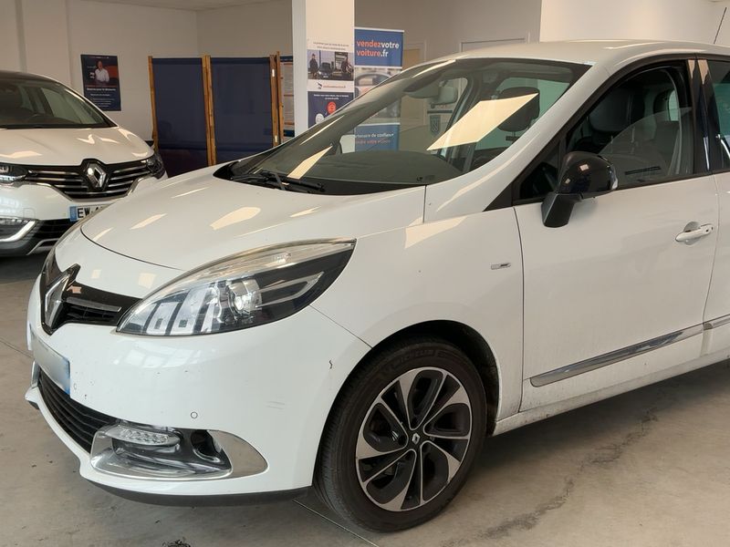 Renault Scenic 1.5 dCi BOSE Edition — zdjęcie 2