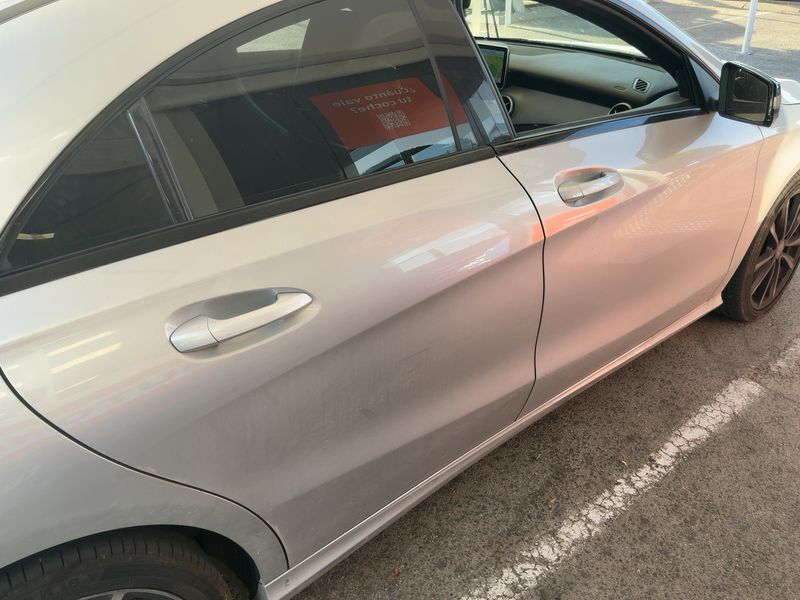 Mercedes-Benz CLA-Klasse CLA 200 d Urban — zdjęcie 7