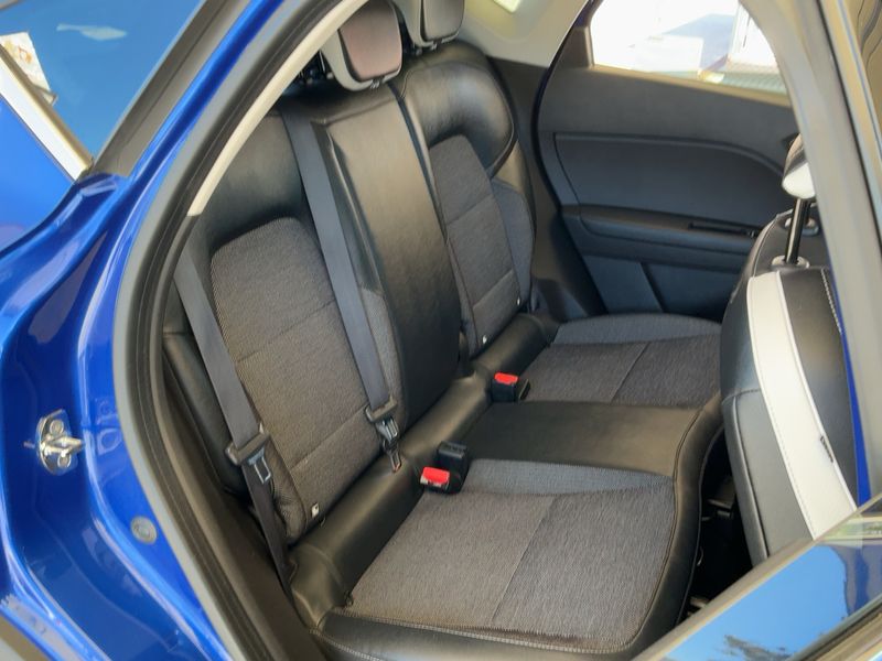 Renault Captur 1.0 TCe Zen — zdjęcie 14