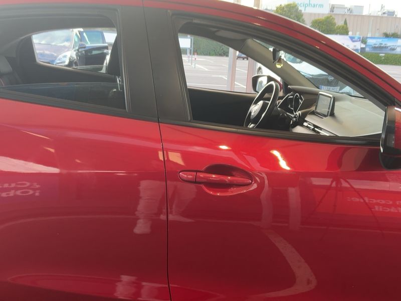 Mazda 2 1.5 Diesel Luxury — zdjęcie 7