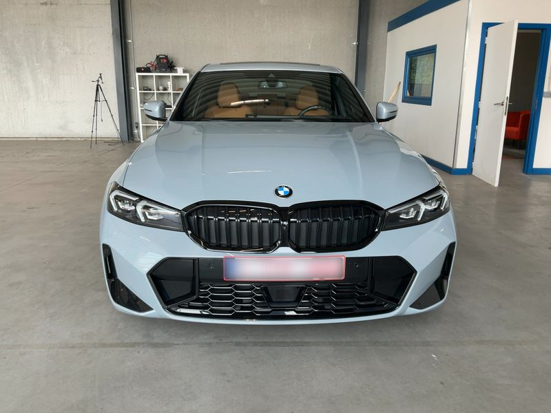BMW 3er 318i M Sport — zdjęcie 9