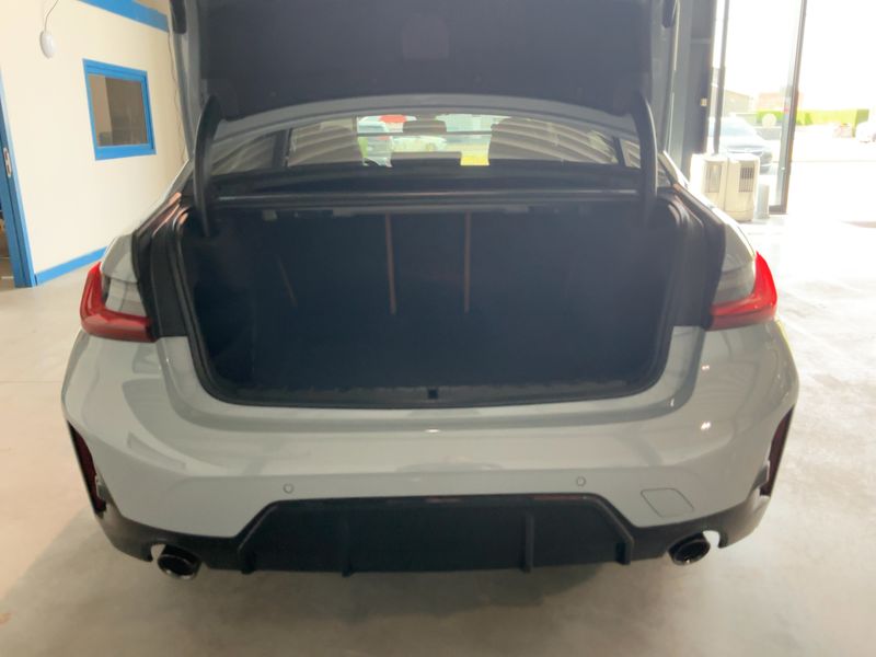BMW 3er 318i M Sport — zdjęcie 10