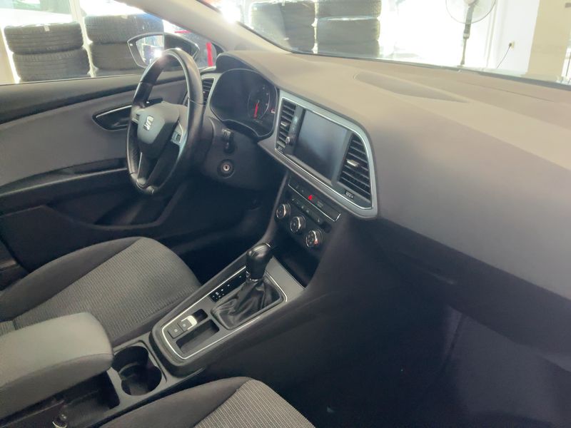 Seat Leon 1.6 TDI Style 2018 – снимка 17