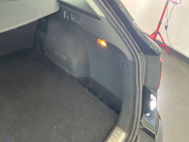 Seat Leon 1.6 TDI Style 2018 – снимка 27