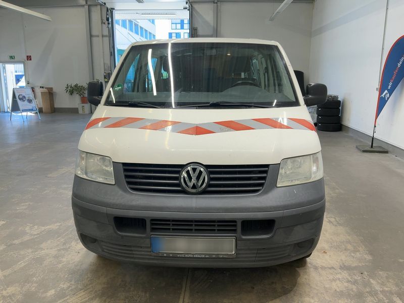 Volkswagen T5 Kombi 1.9 TDI lang 2008 – снимка 14