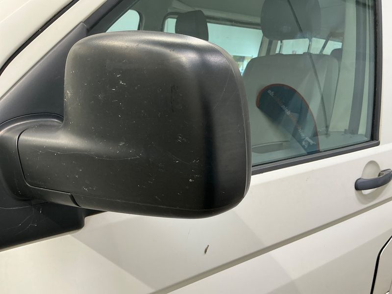 Volkswagen T5 Kombi 1.9 TDI lang 2008 – снимка 31