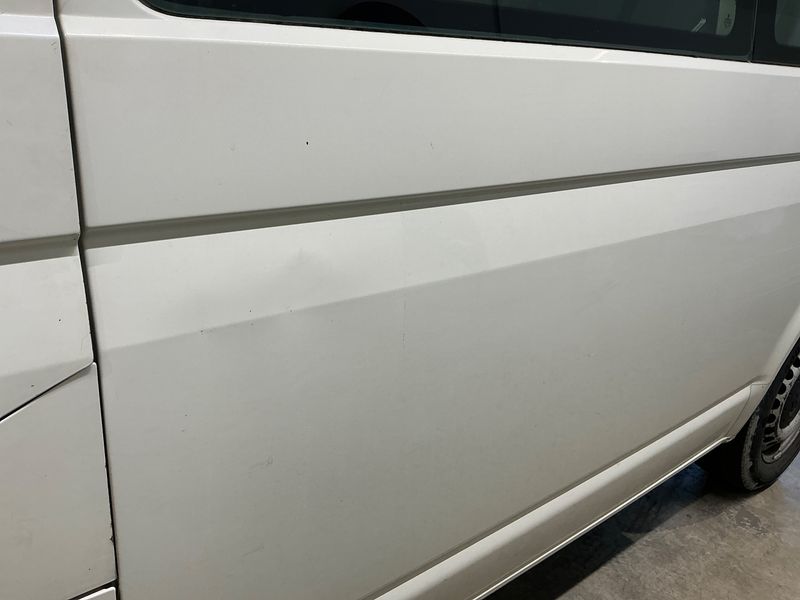 Volkswagen T5 Kombi 1.9 TDI lang 2008 – снимка 34