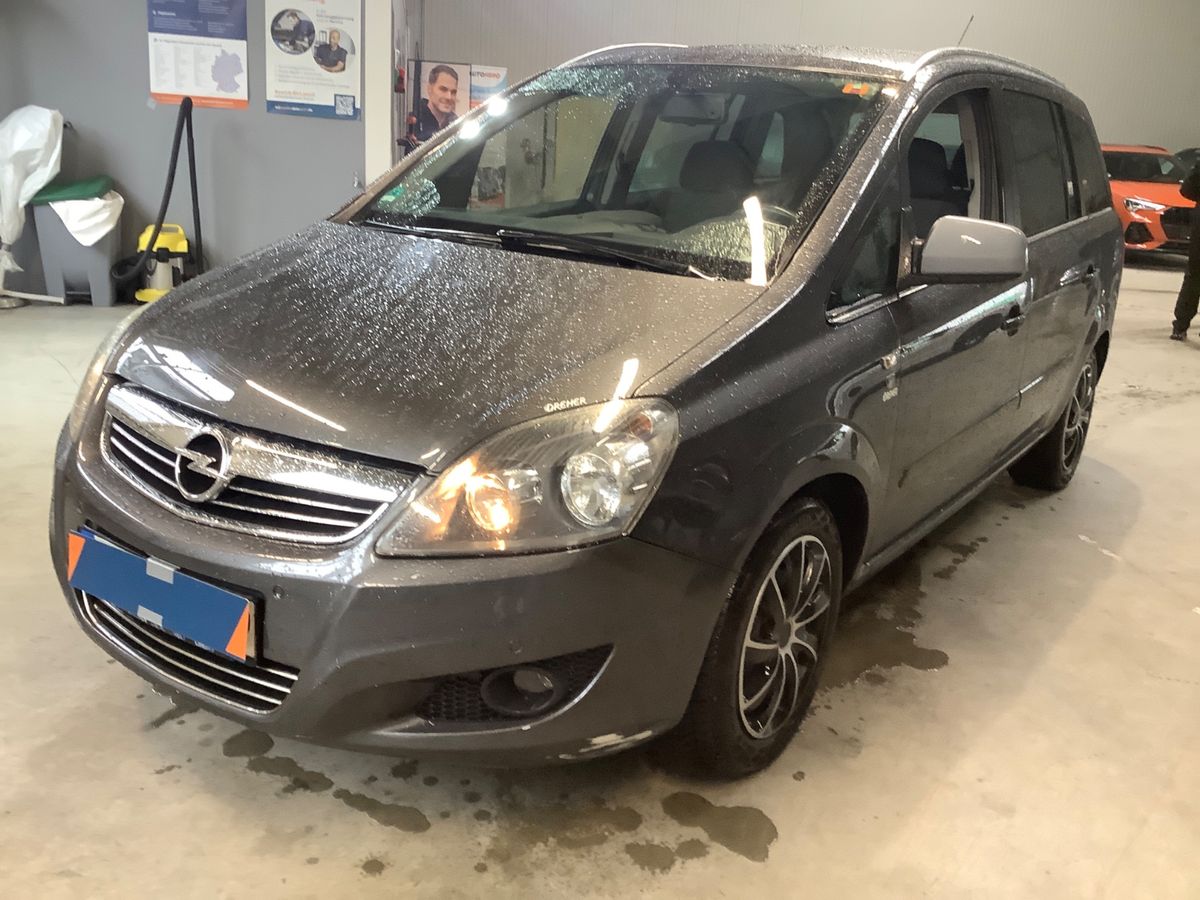 Opel Zafira 2011