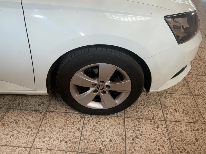 Skoda Fabia 1.4 TDI Cool Plus 2017 – снимка 11