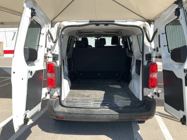 Toyota ProAce Verso 1.5 D-4D L1 Shutle — zdjęcie 10