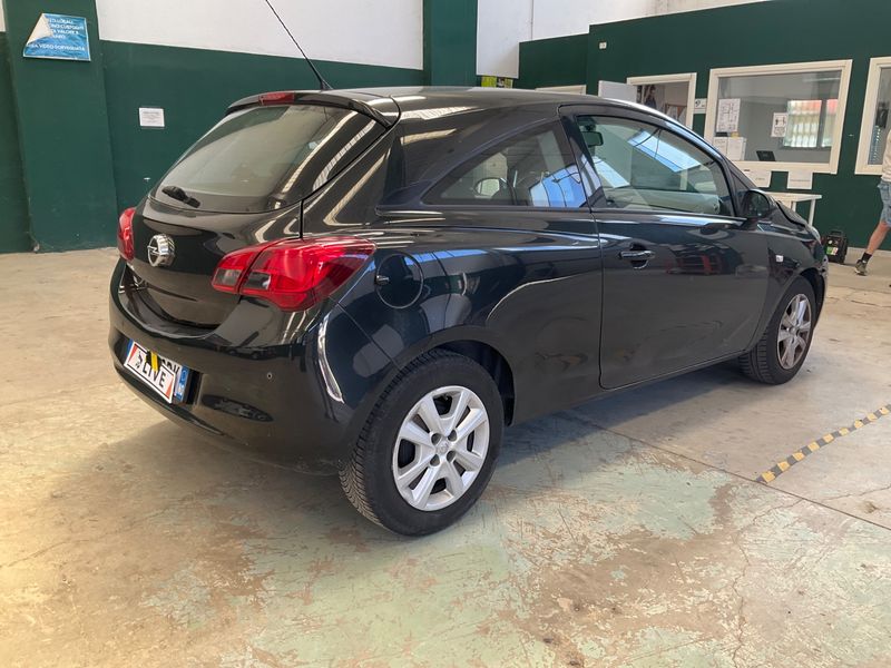 Opel Corsa 1.2 Njoy — zdjęcie 2