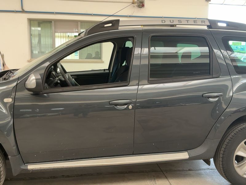 Dacia Duster 1.5 dCi La Gazzetta dello Sport 4x2 2015 – снимка 4